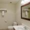 Rodeway Inn & Suites Portland - Jantzen Beach - Portland