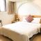 Fu Chang Hotel