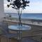 Alex Beach Apartment 33