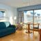 Sea Crest Inn