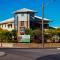 Club Motor Inn