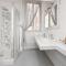 Antique-Modern Flat by Navona Square