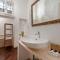 Antique-Modern Flat by Navona Square