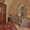 Shoestring Cave House