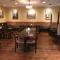 Park West Inn