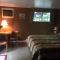 Amber Lantern Motel