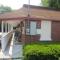Pinecrest Motel - Clinton
