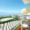 Seafront Studio Apartment+Balcony
