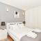 Almada Apartments 468