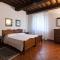 Apartment Le Palaie - Mangiatoia by Interhome