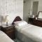 Bron Orme Private Hotel
