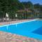 Erney Laz Hotel