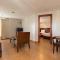 MJ Hotel and Suites