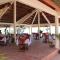 GM Doc Let Beach Resort & Spa
