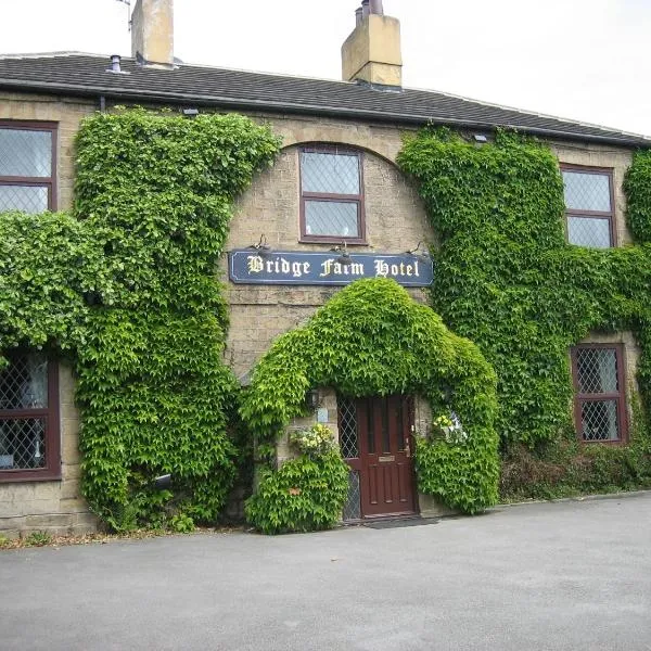 Bridge Farm Hotel, hotel in Leeds