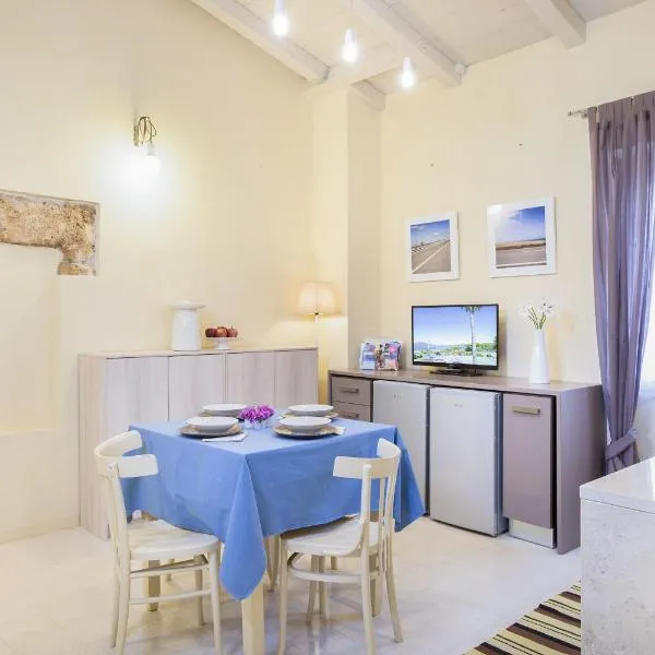 Iolanda Apartment 30m from Seaside, hotel i Alghero