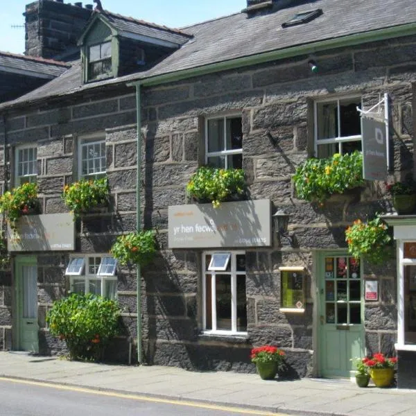 Yr Hen Fecws, hotel in Porthmadog