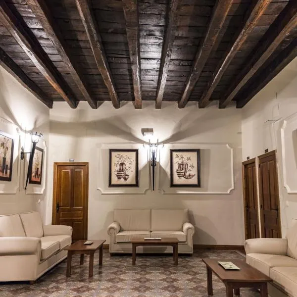 Hostal San Miguel, hôtel à Trujillo