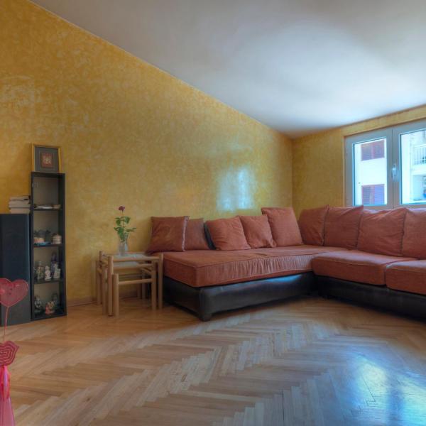 Apartment Mira
