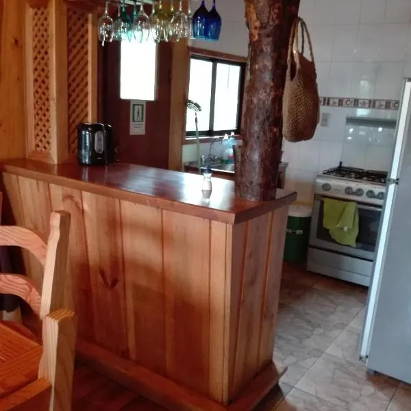 Hostal Monica, hotel en Pucón