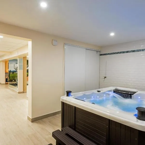 Domaine du Bois des Anges, ξενοδοχείο σε Germigny-lʼEvêque