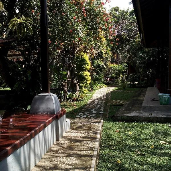 Madra Homestay, hotel v Ubudu