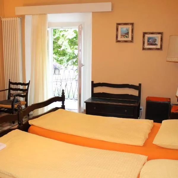 Osteria Battello, ξενοδοχείο σε Caslano