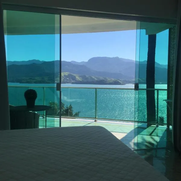 Suites na Casa da Praia，位于伊利亚贝拉的酒店