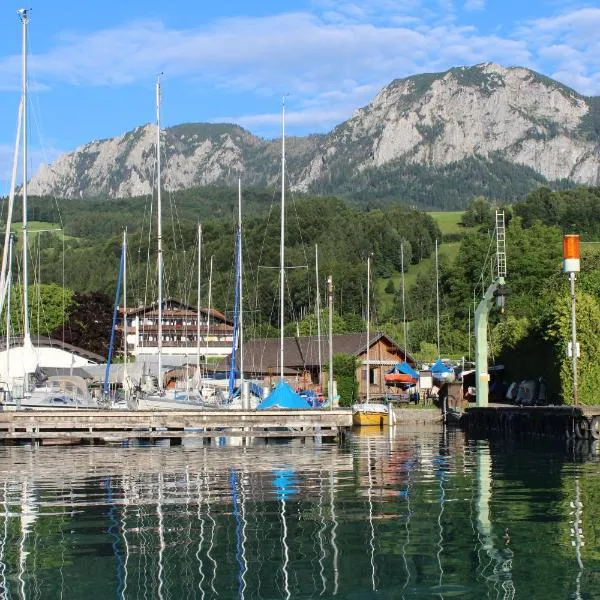 Seehotel Föttinger, hôtel à Steinbach am Attersee