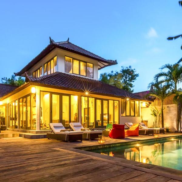 Luxury Villa Kudeta 300m BEACH and heart of Seminyak