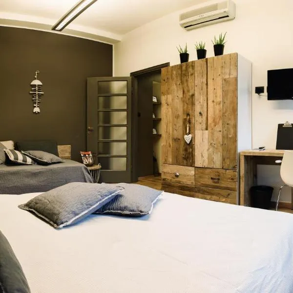 Suite11 Como apartment, hotel in Como
