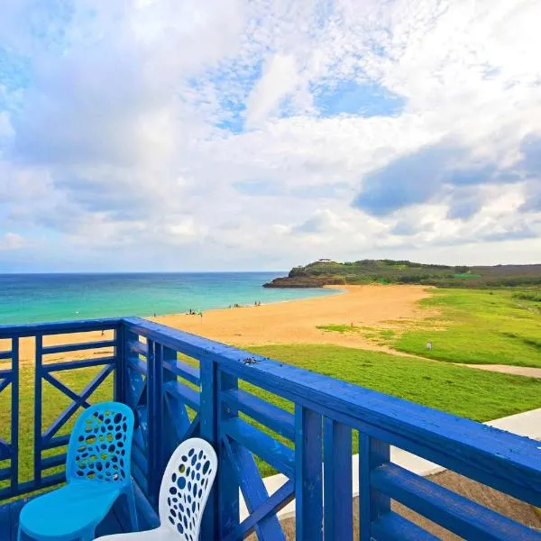 180 Beach Front Villa, hotel v destinaci Magong