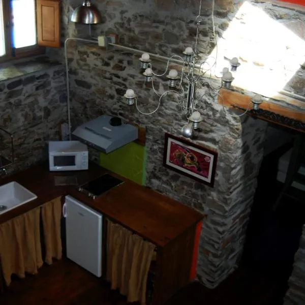 MIL MADREÑAS ROJAS, hotel in Salientes