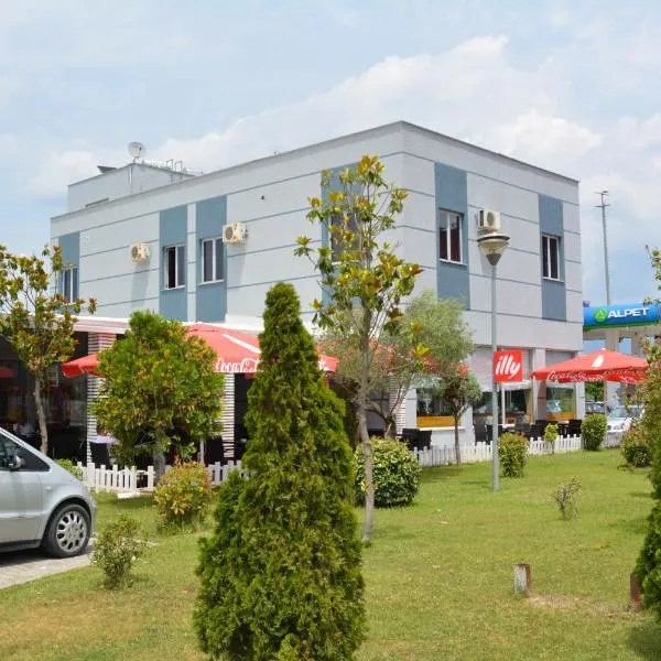 Hotel Alpet, hôtel à Rinas