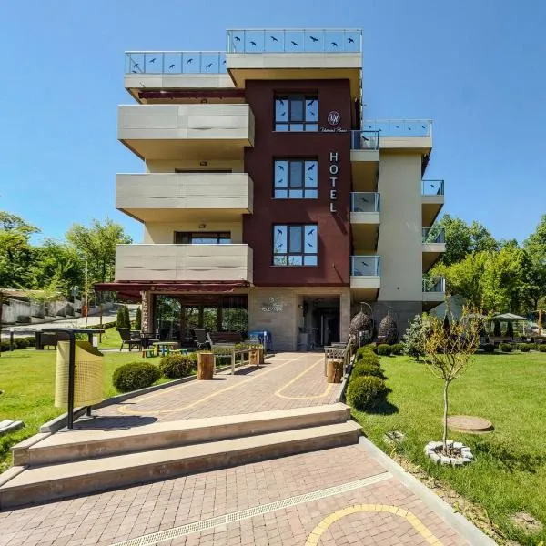 Victoriya's House, hotel v destinaci Chisarja