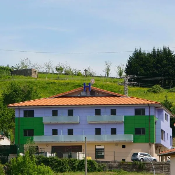 Aginaga Hotela, hotel en Usúrbil