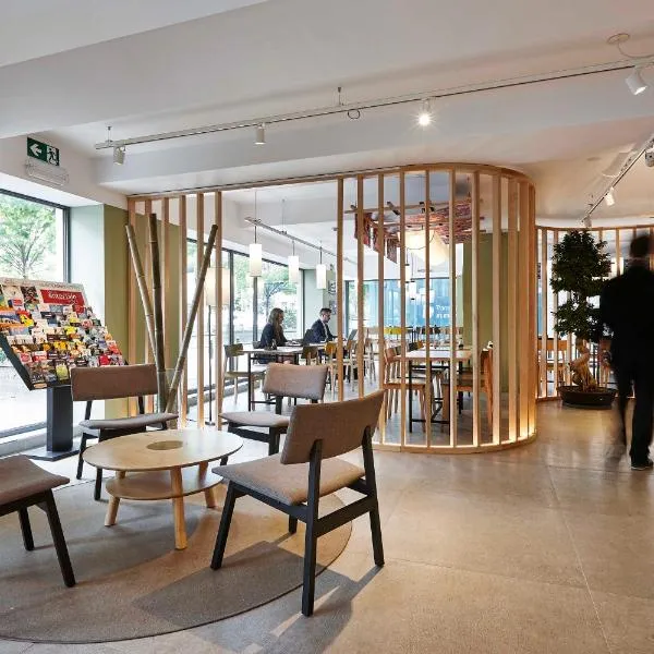 Yadoya Hotel, hotel in Brussels