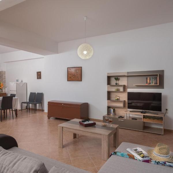 Kostas Homes