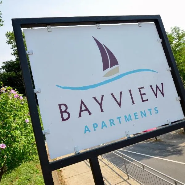 Bay View Apartments, ξενοδοχείο στο Κότορ