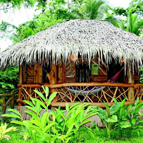 Hotel La Costa de Papito, hotel v destinaci Puerto Viejo