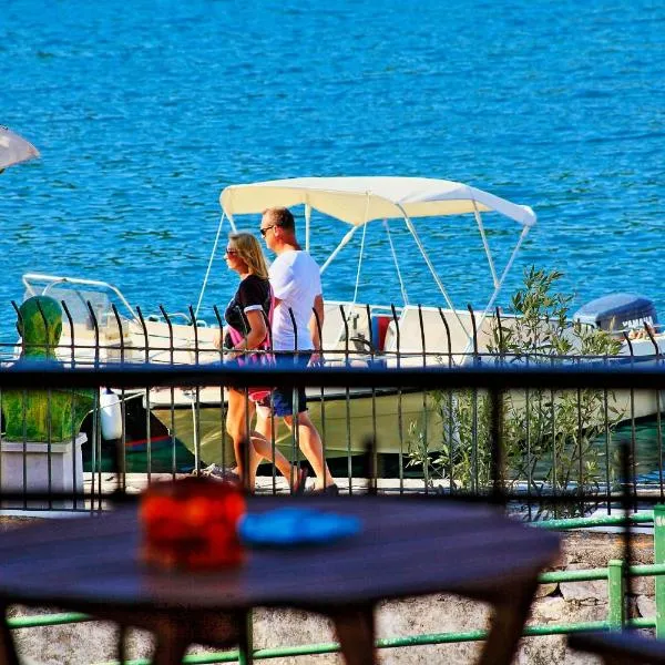 Nina Apartment, ξενοδοχείο στον Γάιο