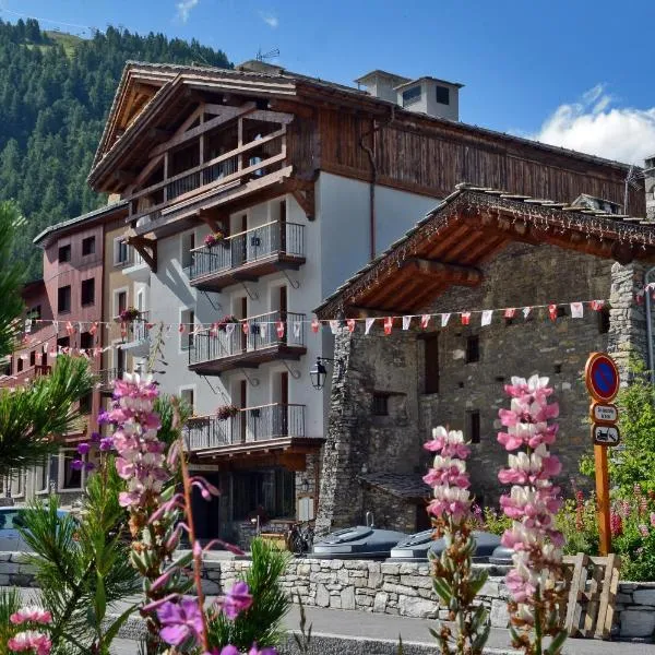 Maison de Famille Les 5 Frères, hotel a Val-d'Isère