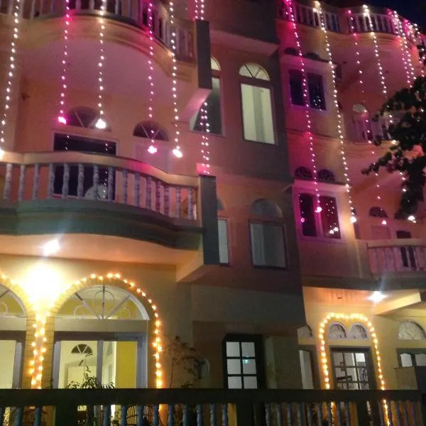 Seventh Heaven Inn Rishikesh, hotel v destinaci Rišikéš