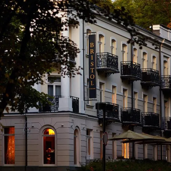 Bristol Art & Medical SPA, hotel Busko-Zdrójban