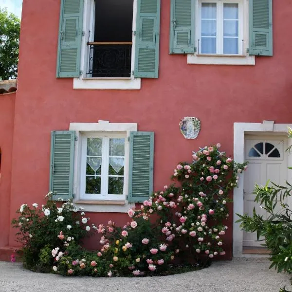 Lou Pero Mousco, hotel in Saint-Paul-en-Forêt