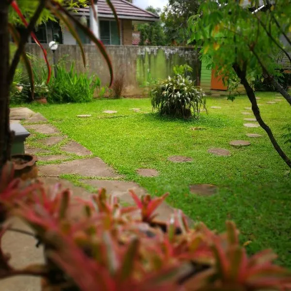 班布华宾馆，位于清莱的酒店