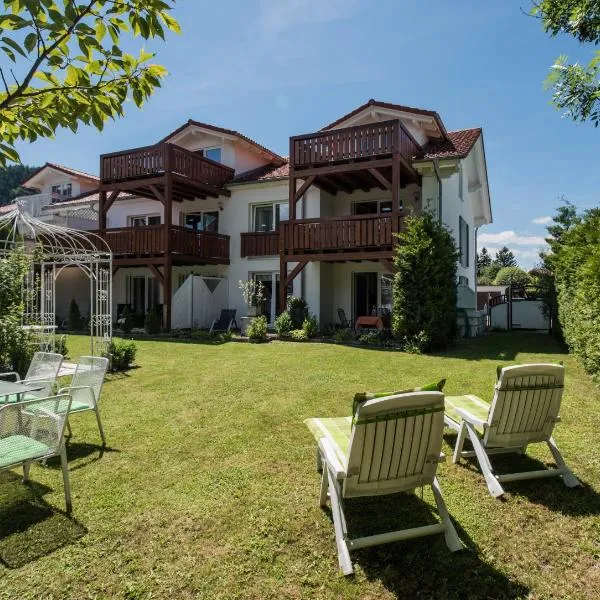 Ferienwohnungen Rexha, hotel v destinaci Schwangau