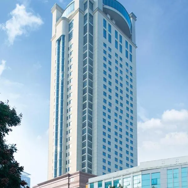 Ramada Plaza Tianlu Hotel, hotel in Wuhan