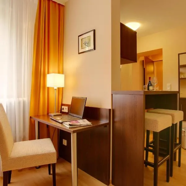 Hotel Mercedes City, hotel v destinaci Bonn