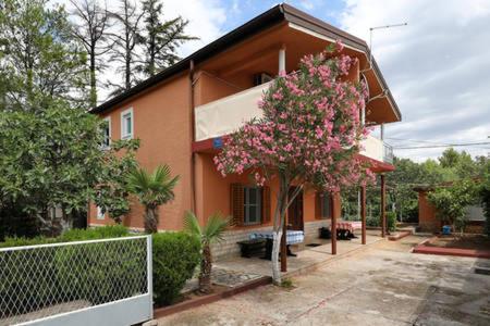 Apartments Starigrad Paklenica